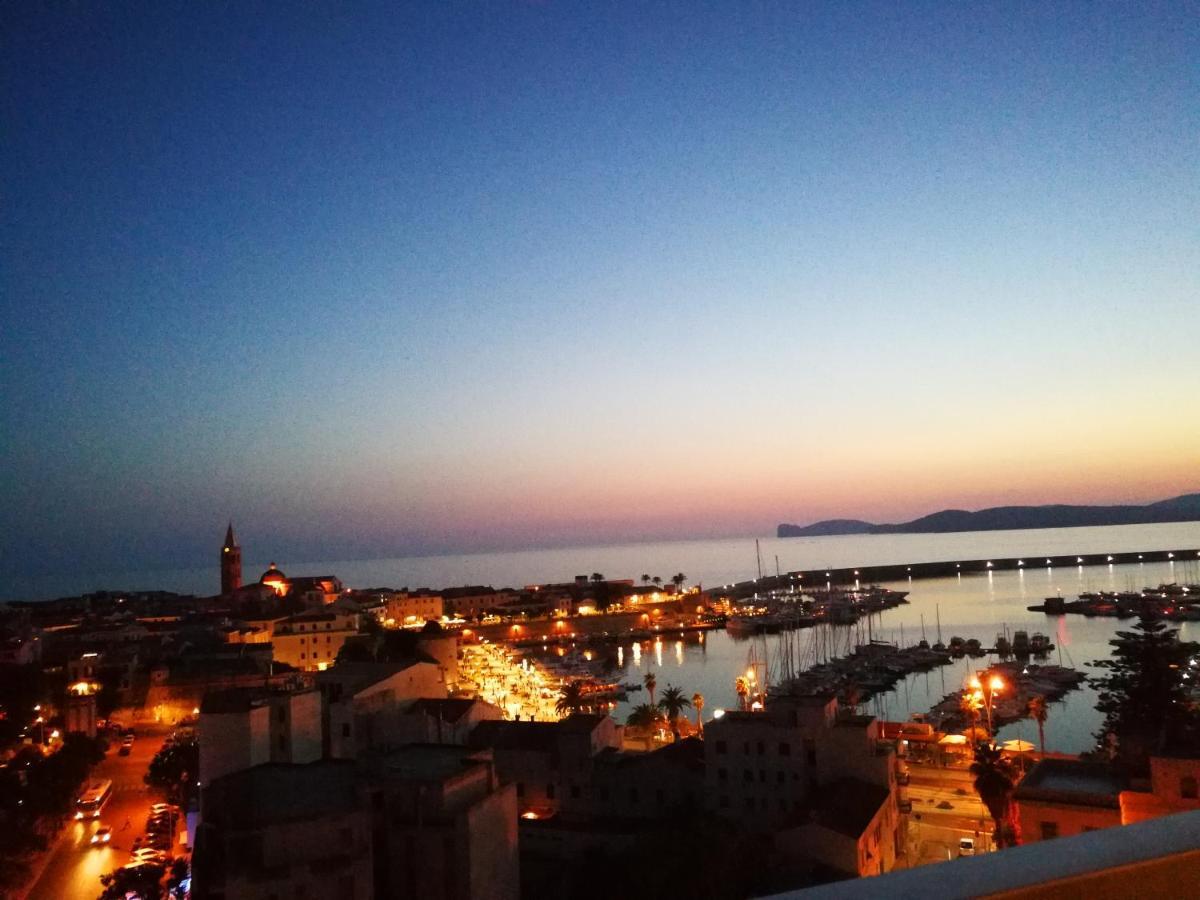 Royal Apartment Sea View Alghero Exteriér fotografie